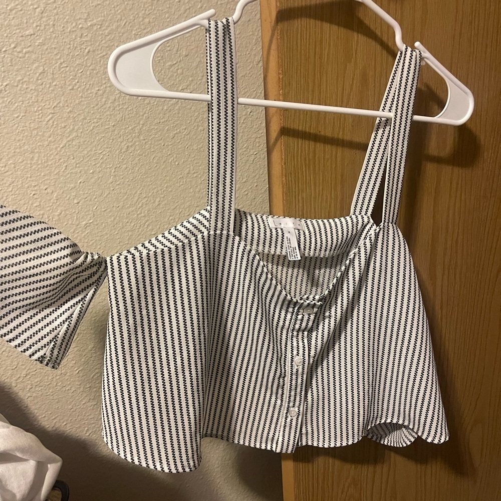 Leith Button Front Cropped Tank - image 2